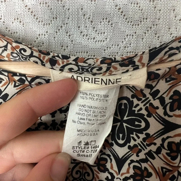 Adrienne Multicolor Floral Shift Dress Size S Short Sleeve Crew Neck - Picture 10 of 11